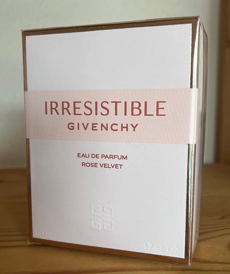 Eau de parfum, Irresistible Rose