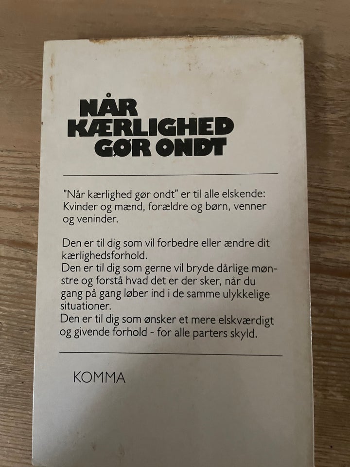 Når kærlighed gør ondt, emne: