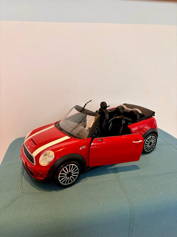 Barbie, Mini Cooper Convertable