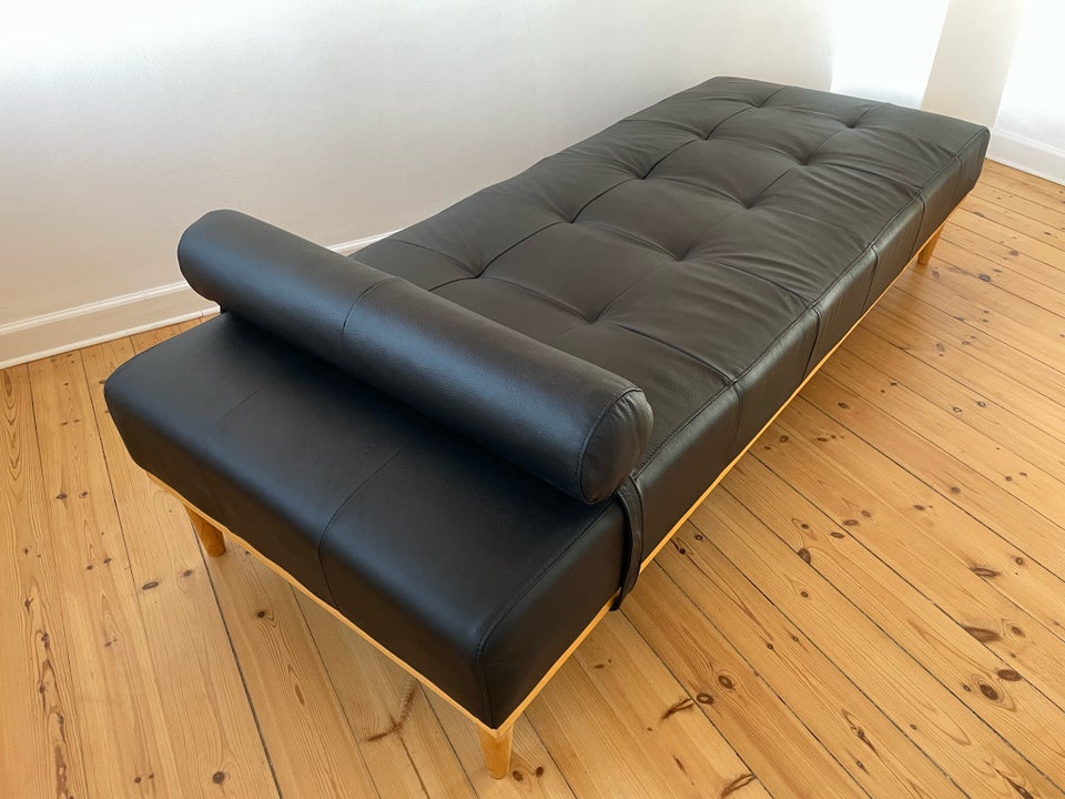 Anden arkitekt, Georgia, Daybed