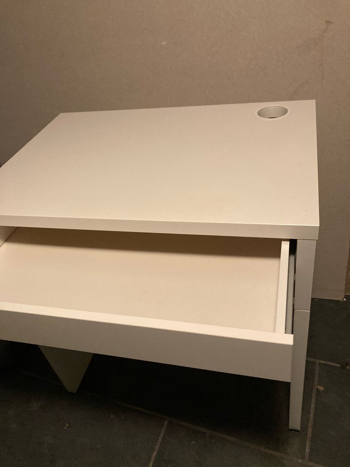 Skrivebord, Ikea, b: 73 d: 50 h: 75