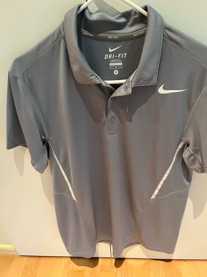 Polo t-shirt, Nike dri-fit tennis,