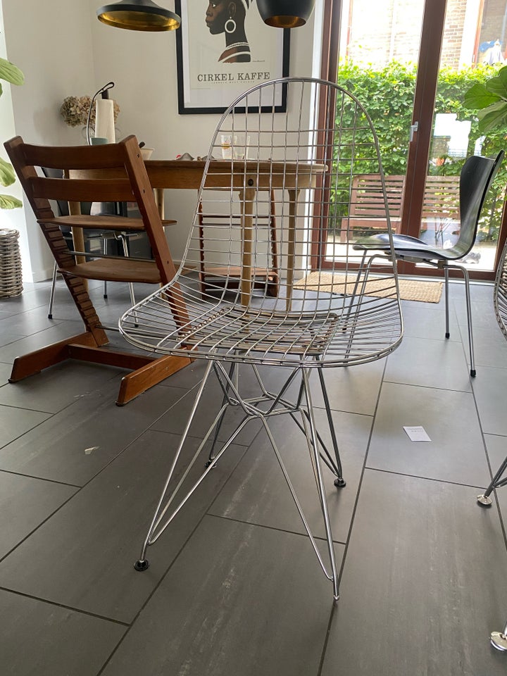 Charles Eames stol Wire Chair