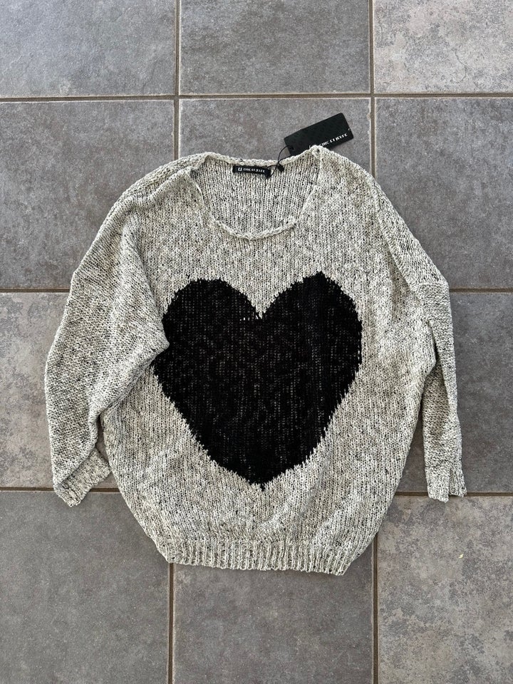 Sweater Missfleurdk str 36