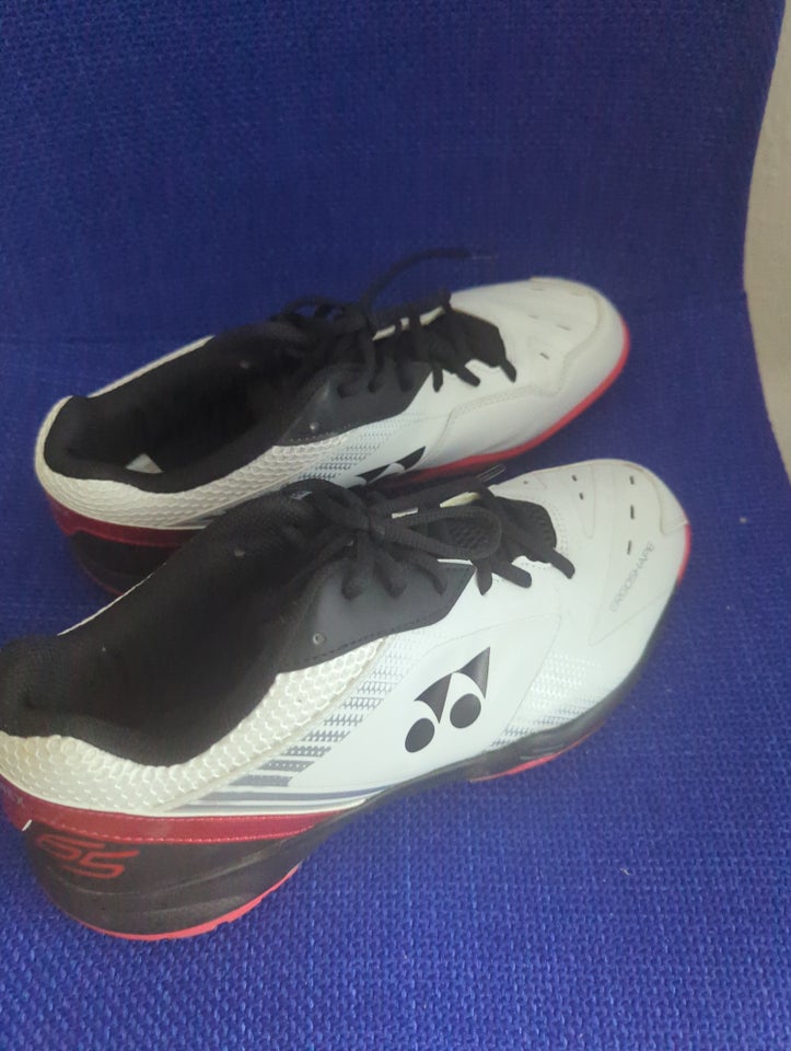 Herresko, Yonex, str. 45,5