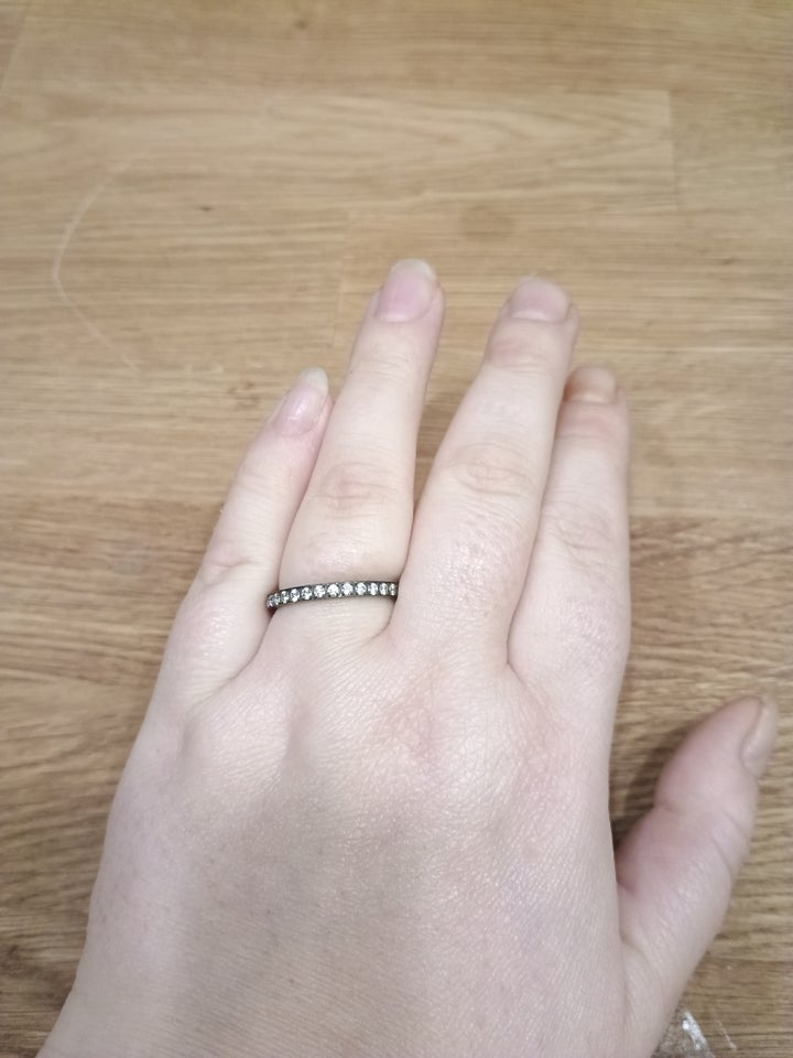 Fingerring, kirurgisk stål, Anne