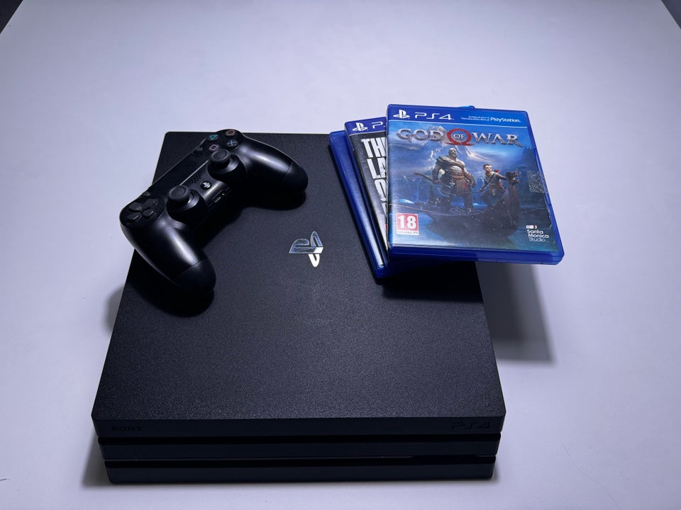 Playstation 4 Pro, CUH-7116B,