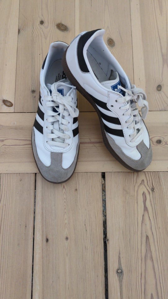 Sneakers, str. 42, Adidas