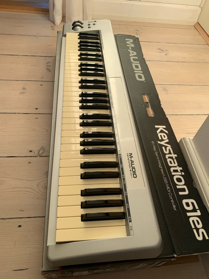 Midi keyboard, M-Audio Keystation