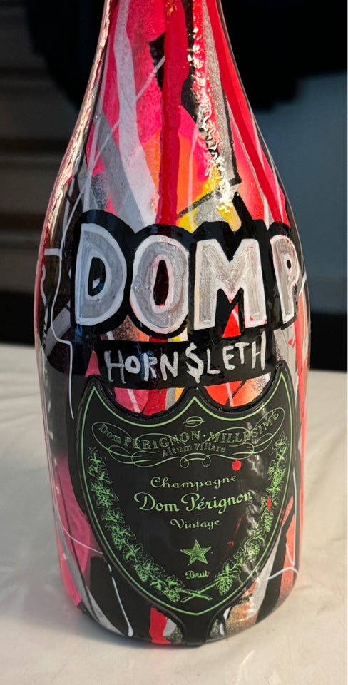 Bemalet Dom Perignon Hornsleth