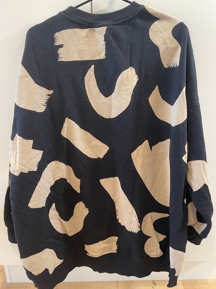 Sweatshirt, Monki, str. 48