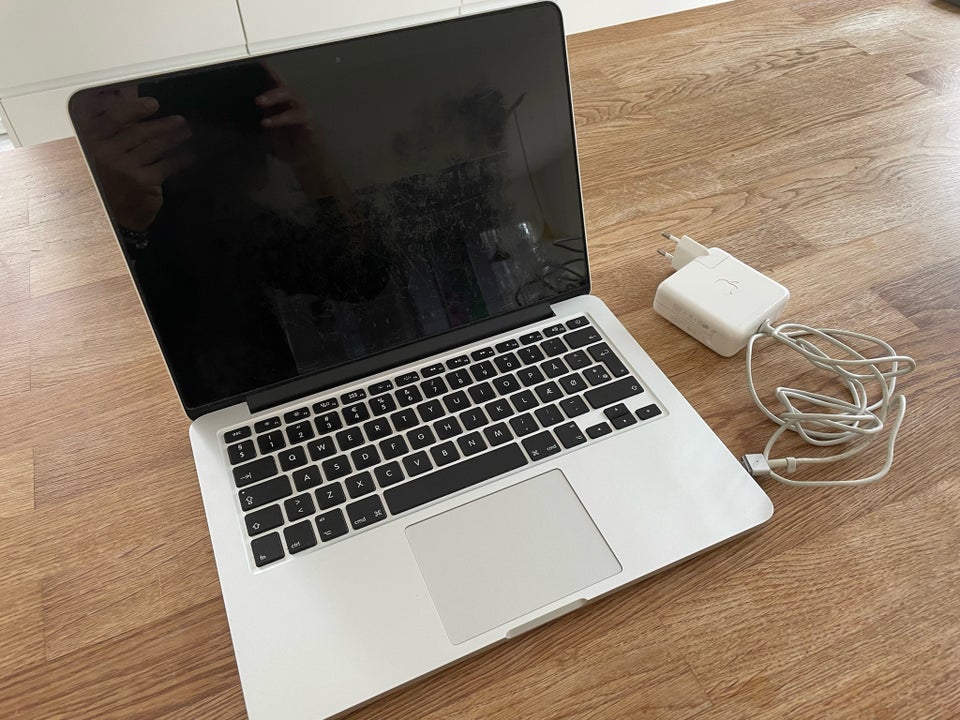 Andet mærke Mac book Pro  27 GHz 8