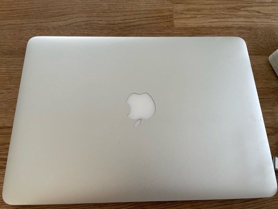 Andet mærke Mac book Pro  27 GHz 8