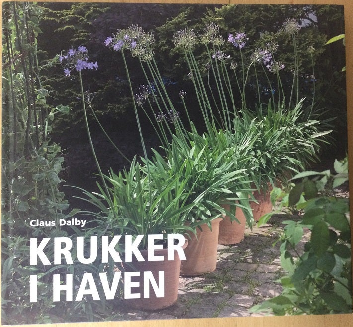 Krukker i haven, Claus Dalby, emne: