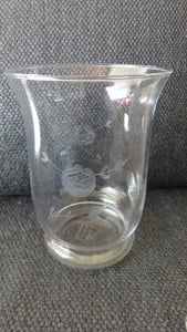 Glas Vase Designet af Anna og