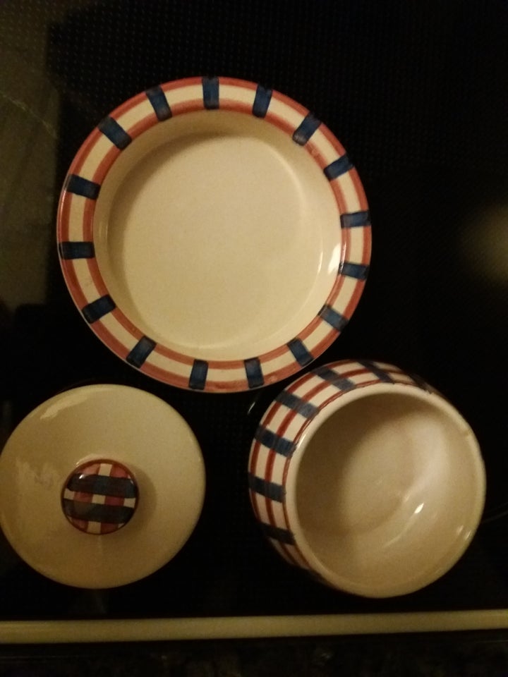 Porcelæn, skål og lille fad, Søholm