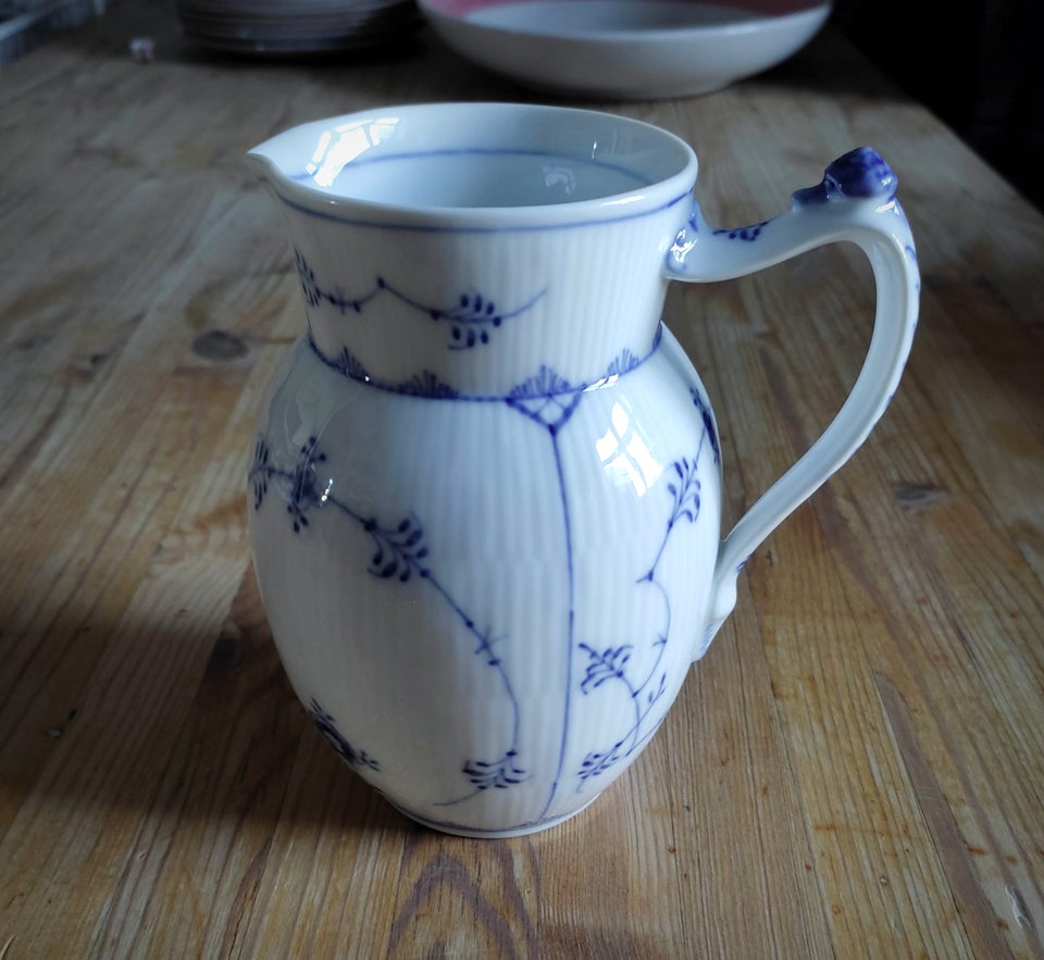 Porcelæn Vandkande / mælkekande