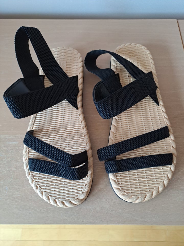 Sandaler, str. 40, Elastiske remme