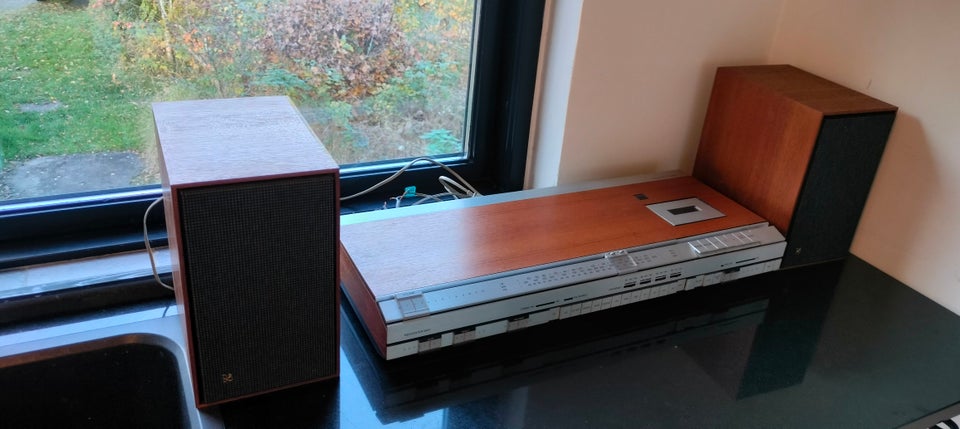 AM/FM radio, Bang  Olufsen,