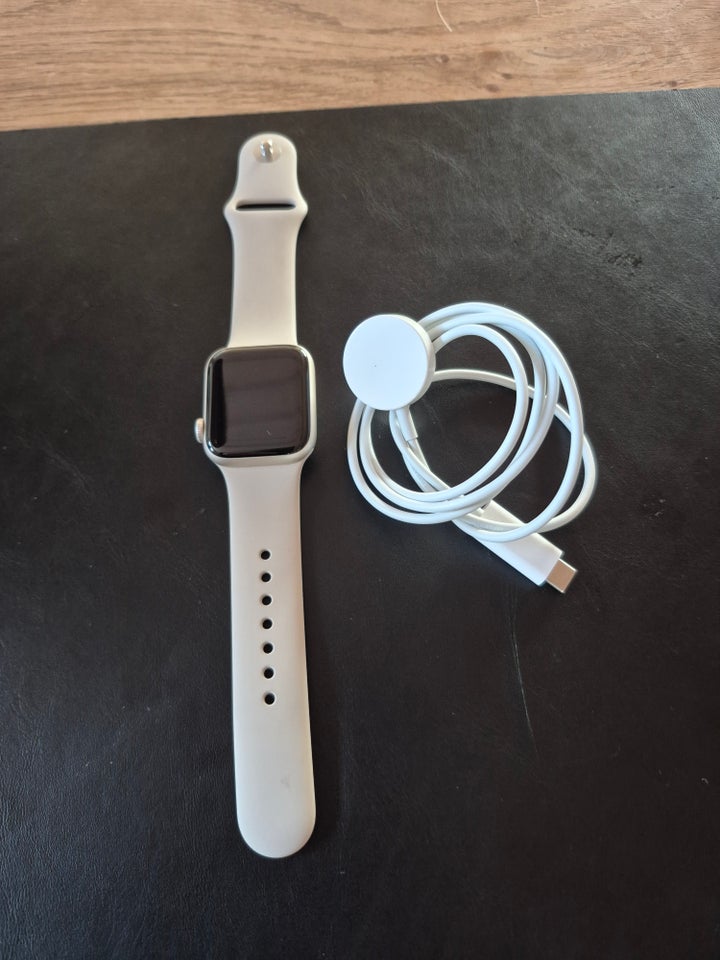 Smartwatch, Apple