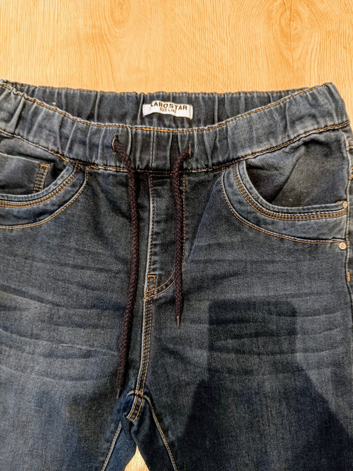 Jeans, Karostar, str. 40