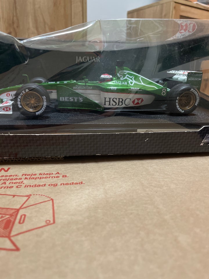 Modelbil, Jaguar formel1. Ferrai