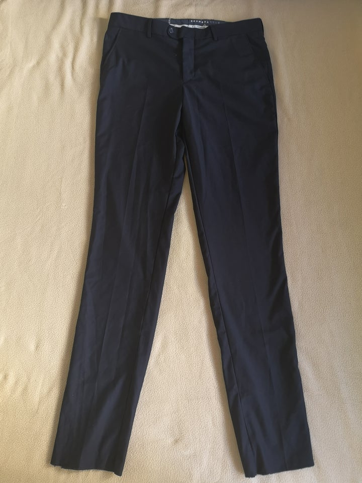 Chinos, Bill Tornade, str. 30