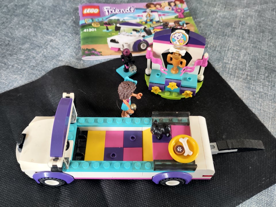 Lego Friends, Hundebil