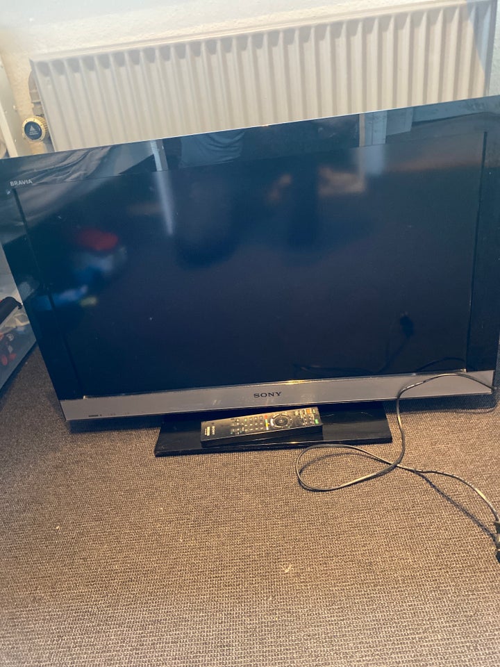 andet, Sony, 32"