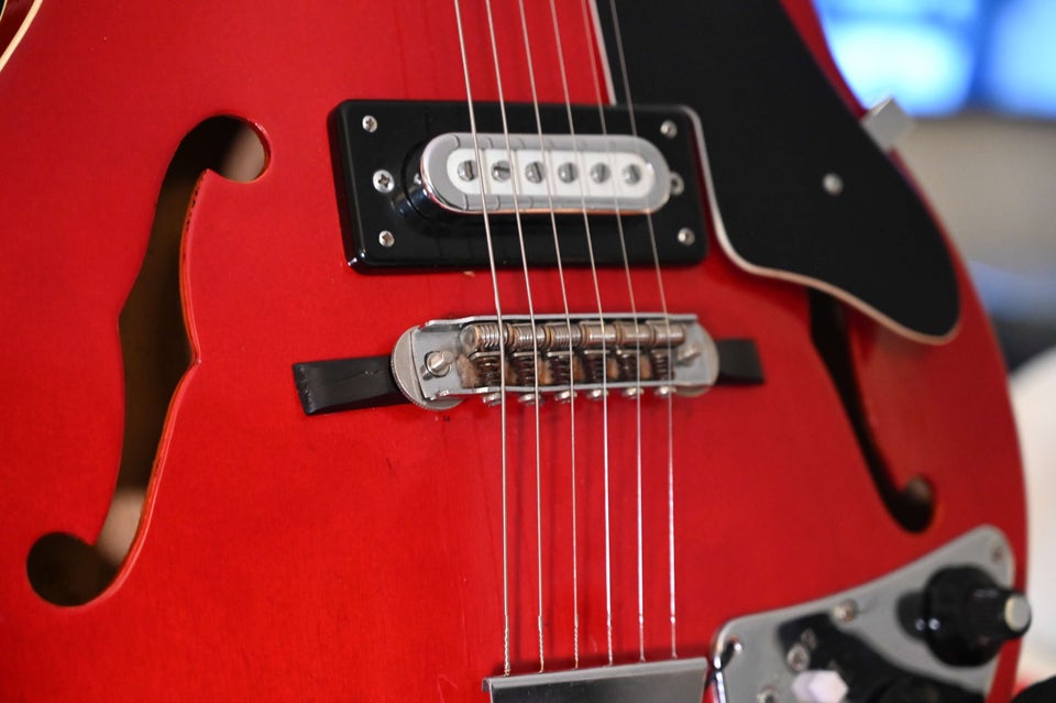 Elguitar, Teisco Merlin "Red