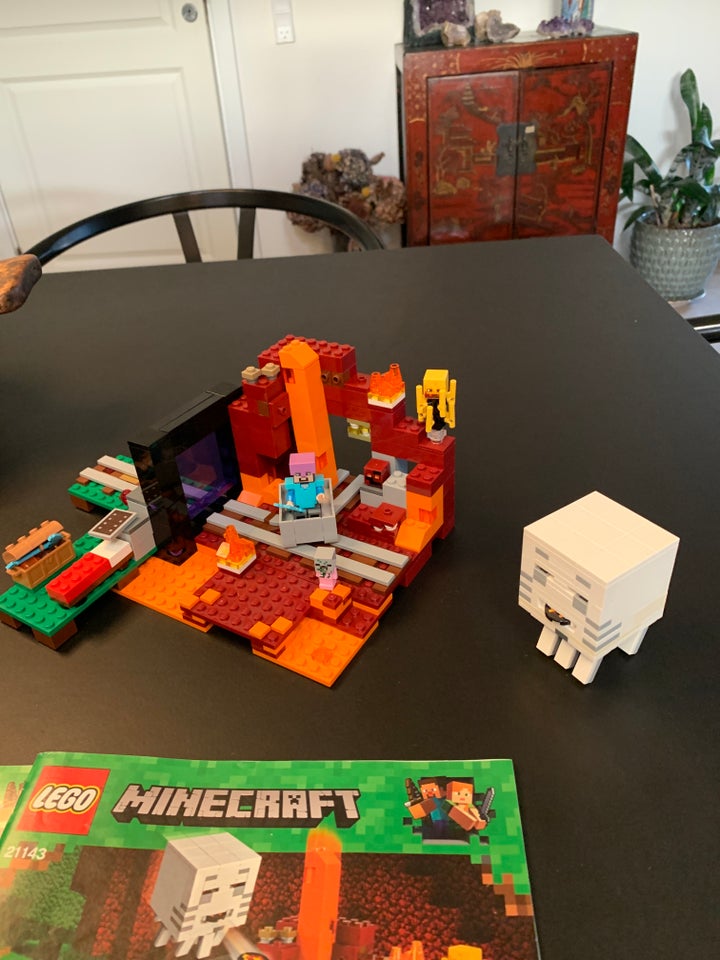 Lego Minecraft, 21143