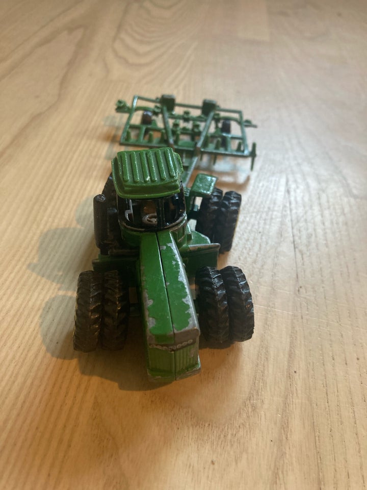 Traktor (John Deere)