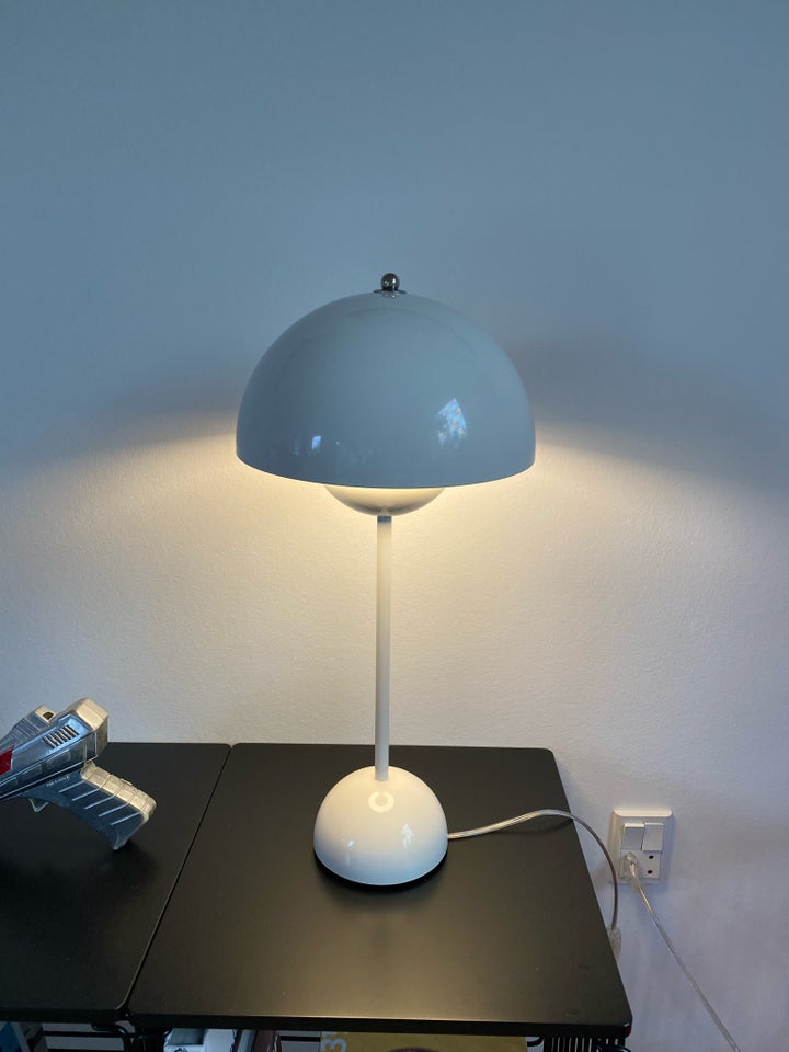 Verner Panton, VP3, bordlampe