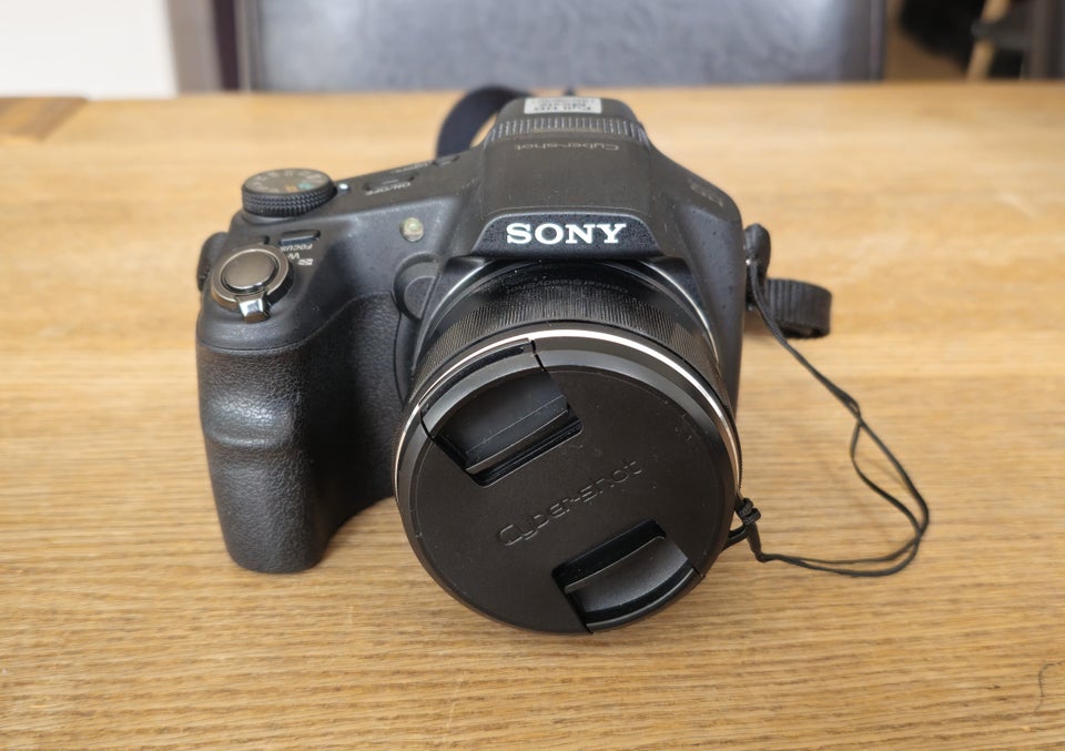 Sony, Sony Cyber-shot DSC-HX200V,