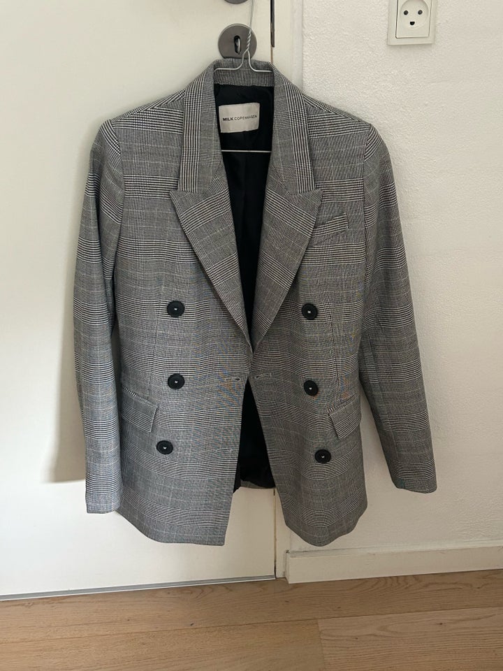 Blazer str 34 Milk cophenhagen