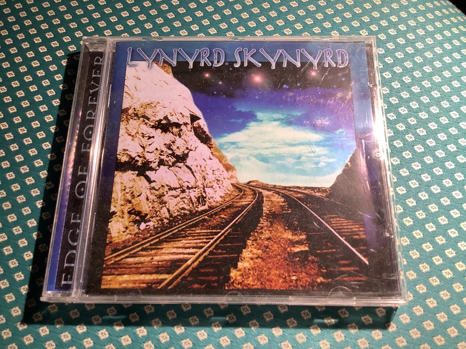 Lynyrd Skynyrd: Edge of forever,