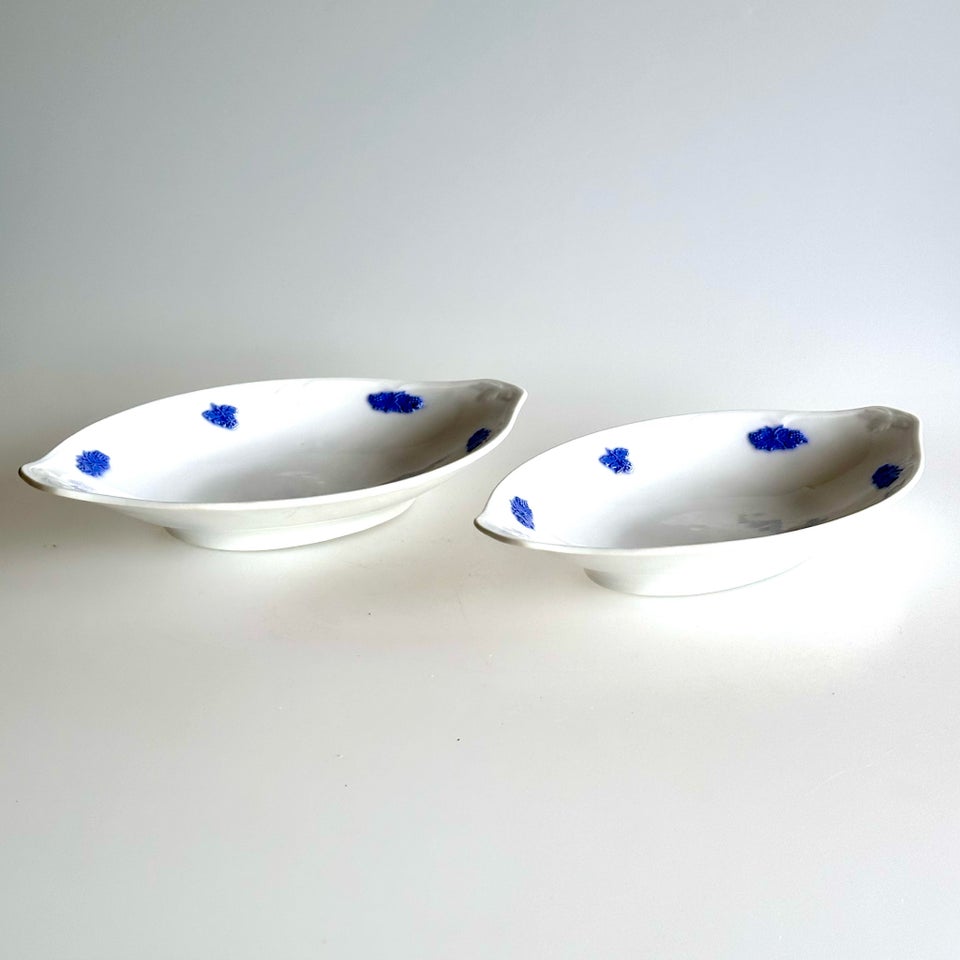 To ovale “Blå Blom” skåle