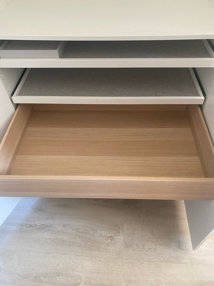 Klædeskab IKEA PAX b: 100 d: 60 h: