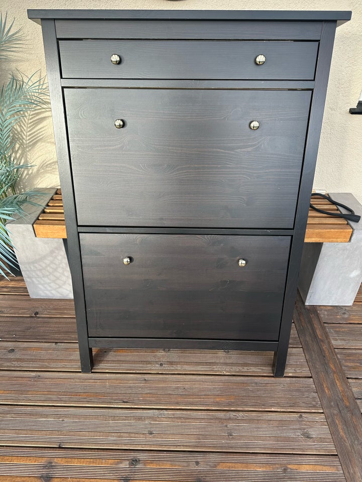 Skoskab, Ikea hemnes