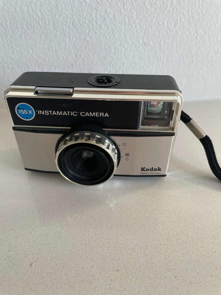 Kodak, 155x Instamatic camera,