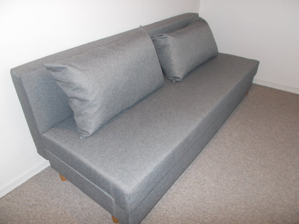 Sovesofa, b: 82 l: 190 h: 74