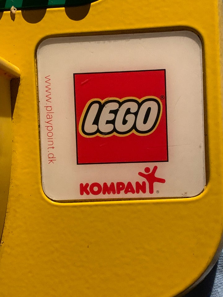 Lego andet, LEGO KOMPAN