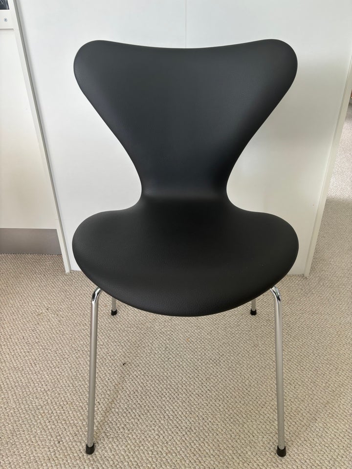 Arne Jacobsen, Syver stol,