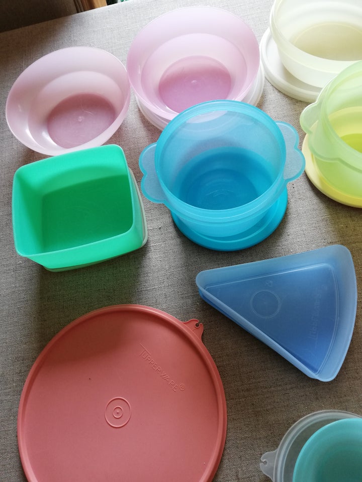 Diverse Tupperware Tupperware