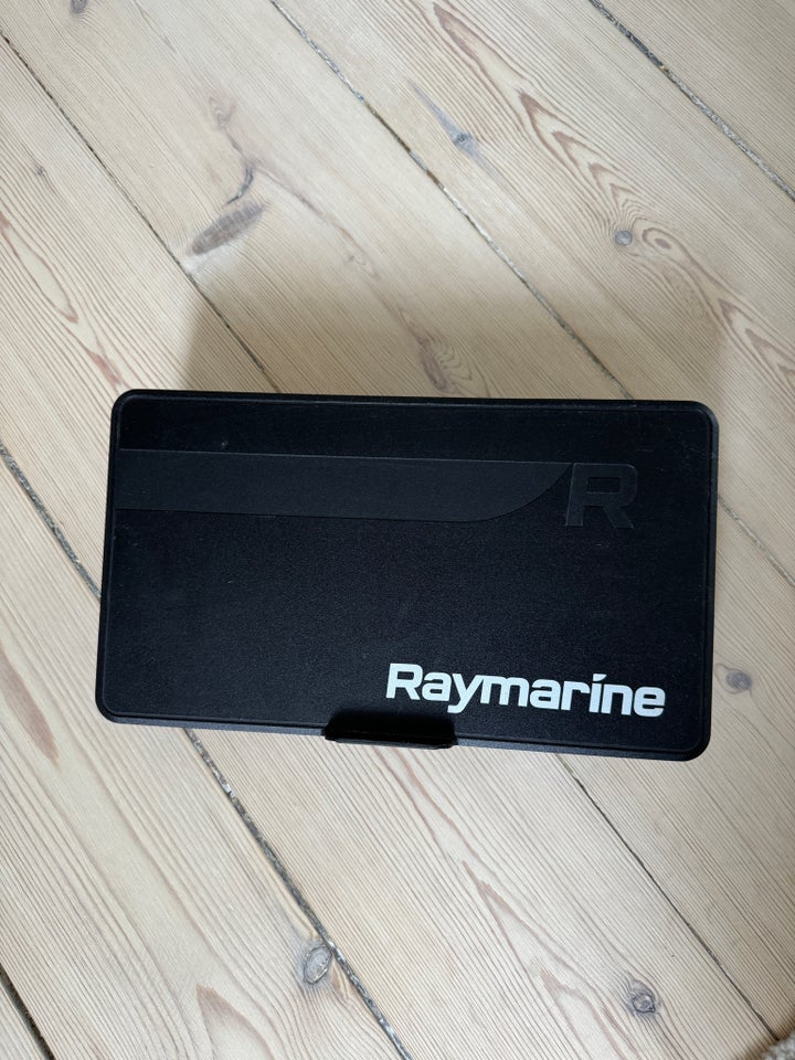 Raymarine Element 9 S 9”...