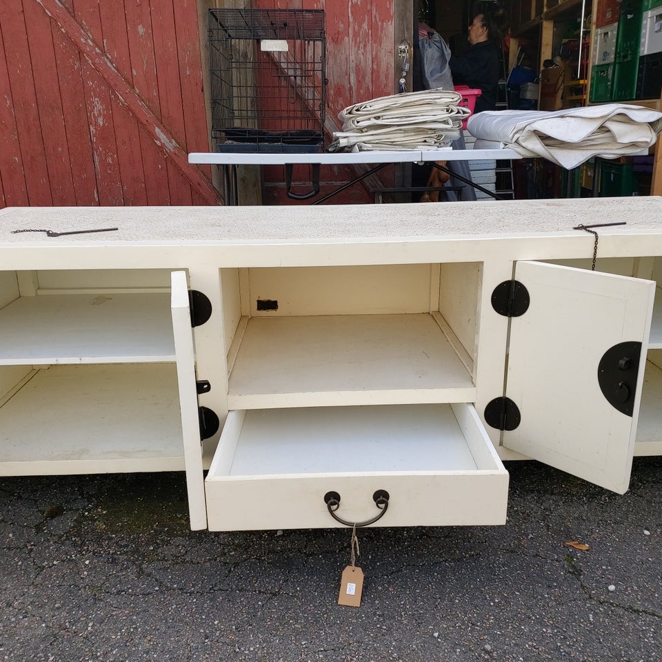 Tv-bænk, andet materiale, b: 190 d: