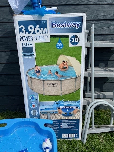 Bestway Power Steel Pool