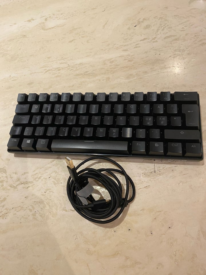 Tastatur, Nos, C450