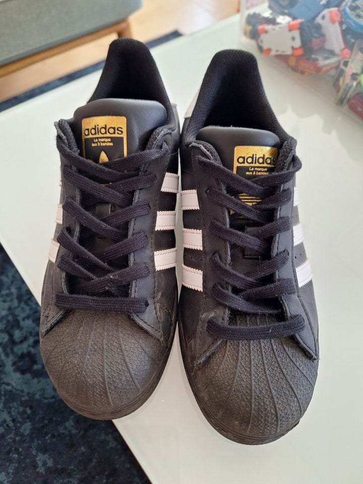 Adidas superstar str38