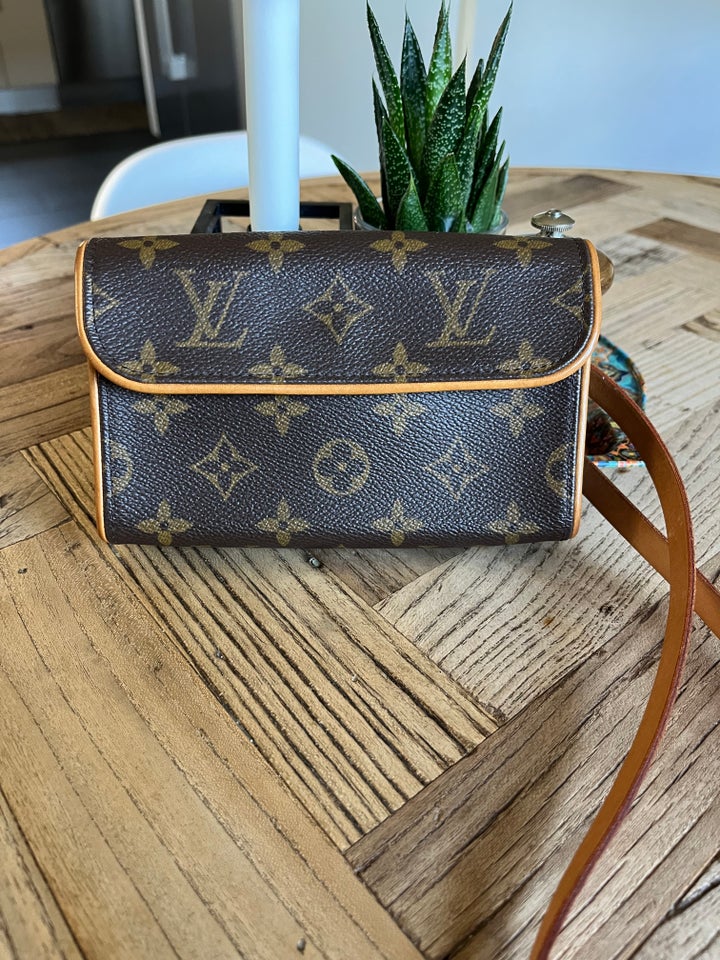 Bæltetaske, Louis Vuitton